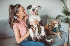 Recruiter Pulls Viral Ad for Live-in Dog Nanny After Receiving 2K Applications